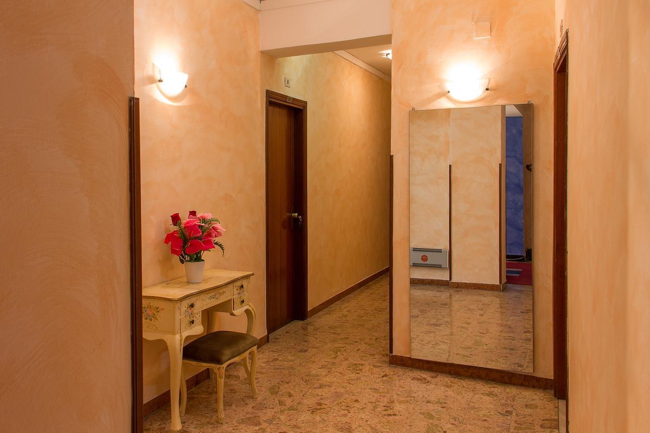 Le Arcate Hotel Praia a Mare Buitenkant foto