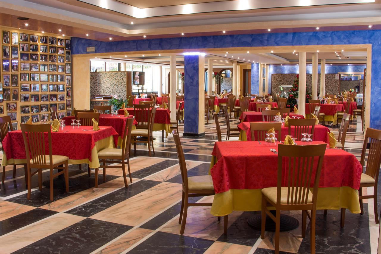 Le Arcate Hotel Praia a Mare Buitenkant foto