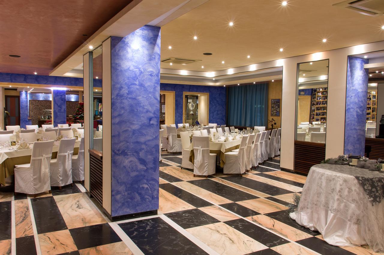 Le Arcate Hotel Praia a Mare Buitenkant foto